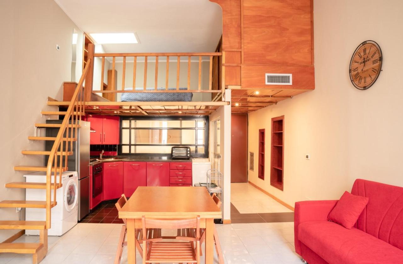 Appartement Corso Vittorio Rustic Loft à Cagliari Extérieur photo