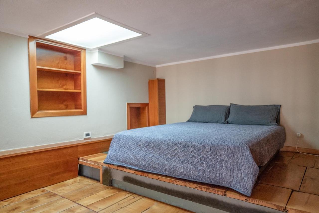 Appartement Corso Vittorio Rustic Loft à Cagliari Extérieur photo